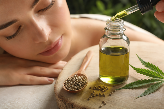 Benefits of Using Hemp Oil for Radiant Skin
